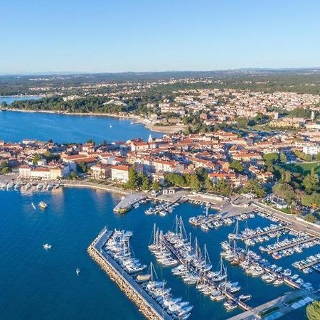 Taverna Coctel Porec Bagian luar foto