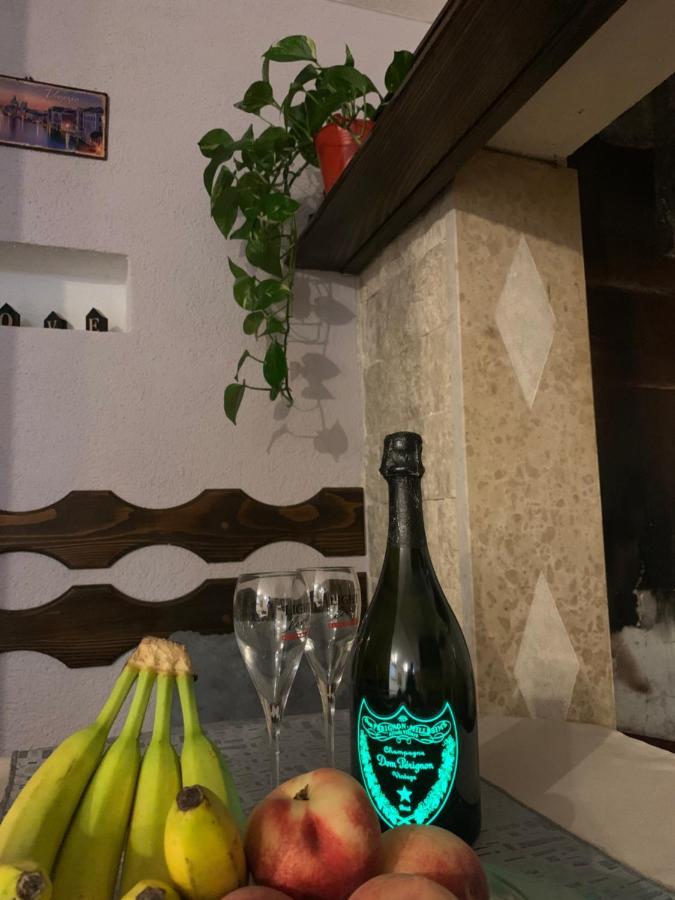 Taverna Coctel Porec Bagian luar foto